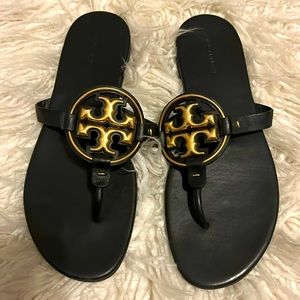 COPY - Tori Burch Flip-flops.